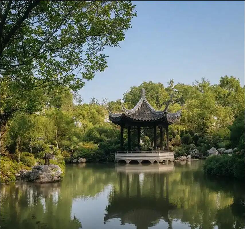 海南雨双运动有限公司